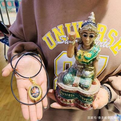 泰圣閣 掌管八方之財?shù)呐斏?招財女神泰國佛牌