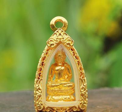 泰國佛牌之真品高僧龍婆藥師佛牌 平安健康防降擋災(zāi)與人緣助力